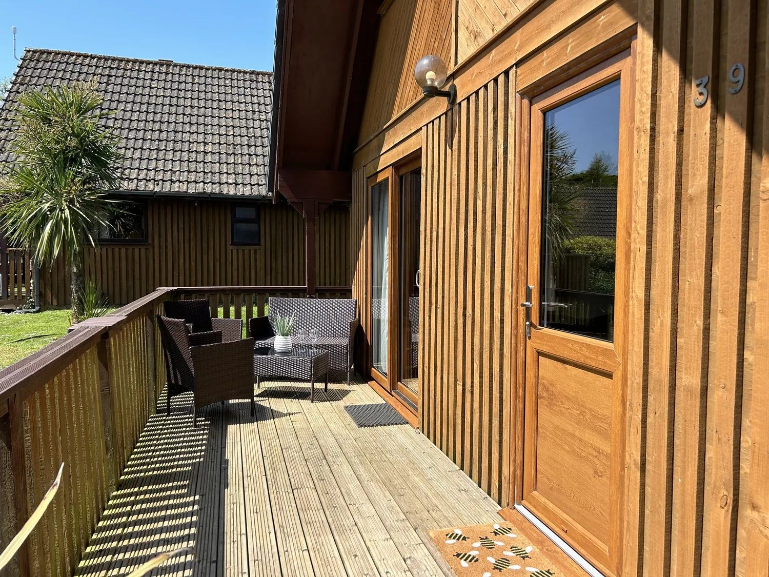 Cornish Woodland Retreat decking area
